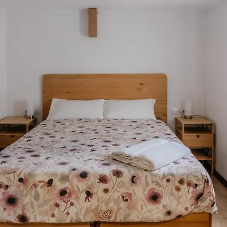 Casa Con Jardin Familias Y Grupos Διαμέρισμα *